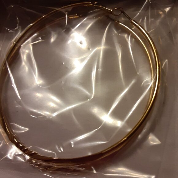 Touch of Glamour Large Hoop Earrings - Picture 3 of 3